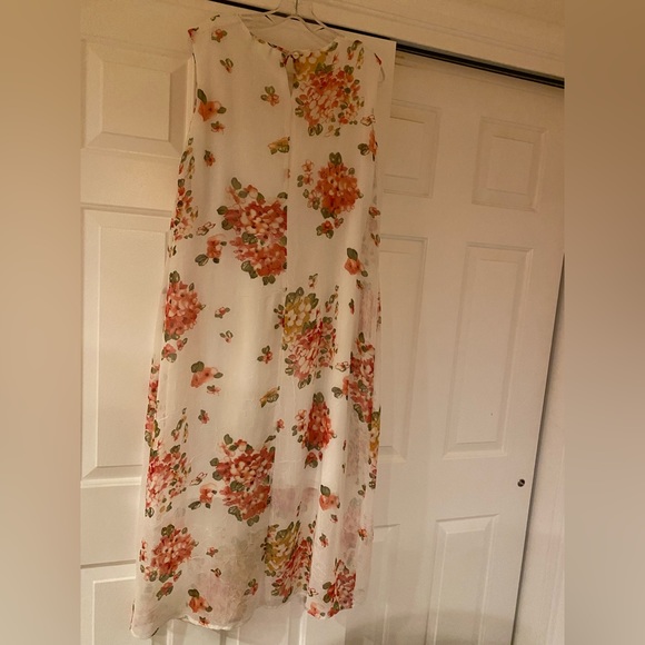 En Focus Studio Women’s sz 16 Floral Sleeveless Long Dress & attached under slip - Picture 4 of 11